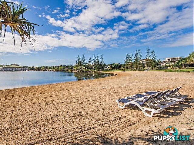 122/80 North Shore Road TWIN WATERS QLD 4564