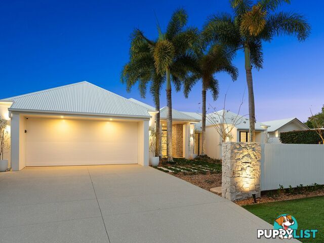 1 Peatling Lane TWIN WATERS QLD 4564