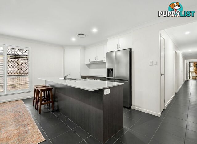14 Honeyeater Place BLI BLI QLD 4560