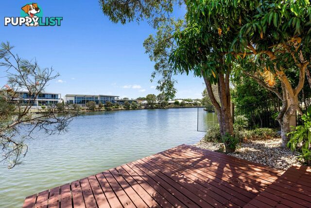 43 Baywater Drive TWIN WATERS QLD 4564