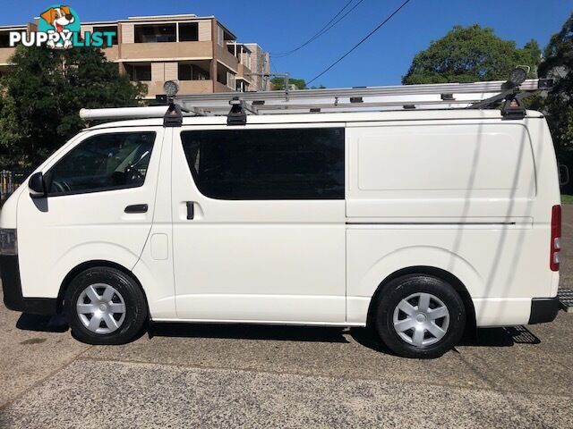 2015 Toyota Hiace Van Automatic