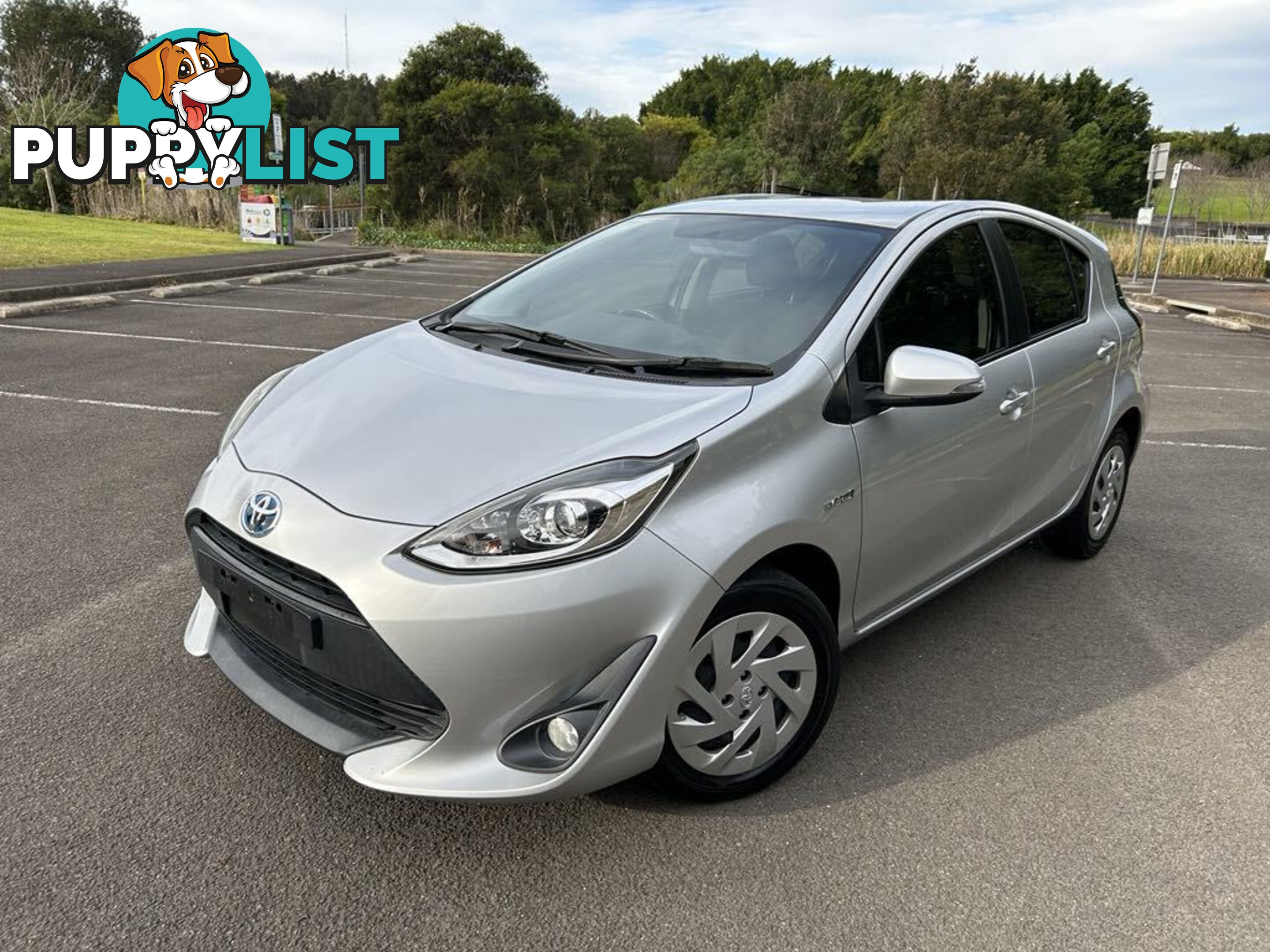 2018 Toyota Prius c Hatchback Automatic