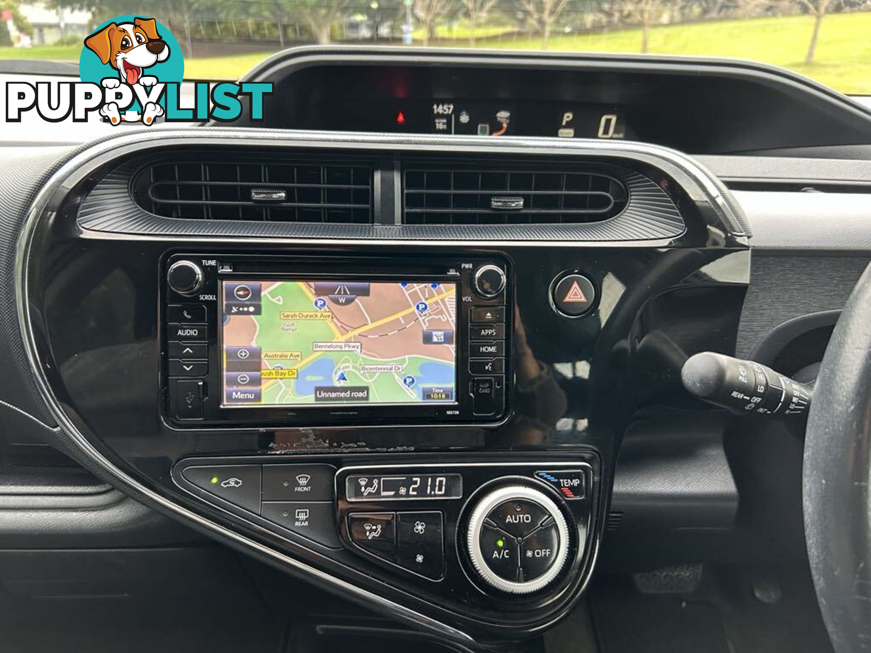 2018 Toyota Prius c Hatchback Automatic