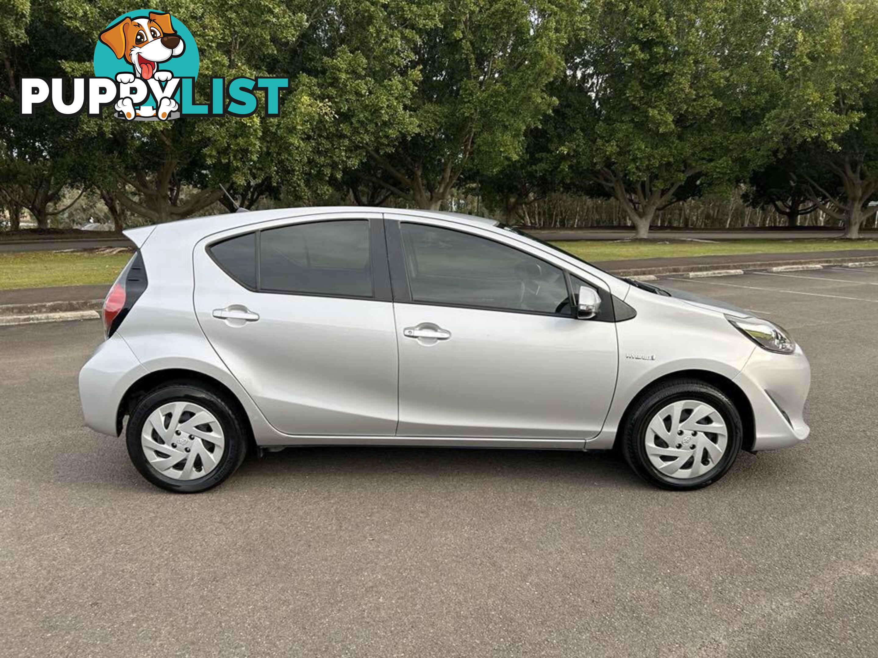 2018 Toyota Prius c Hatchback Automatic