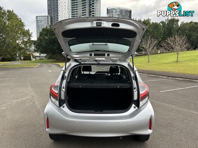 2018 Toyota Prius c Hatchback Automatic