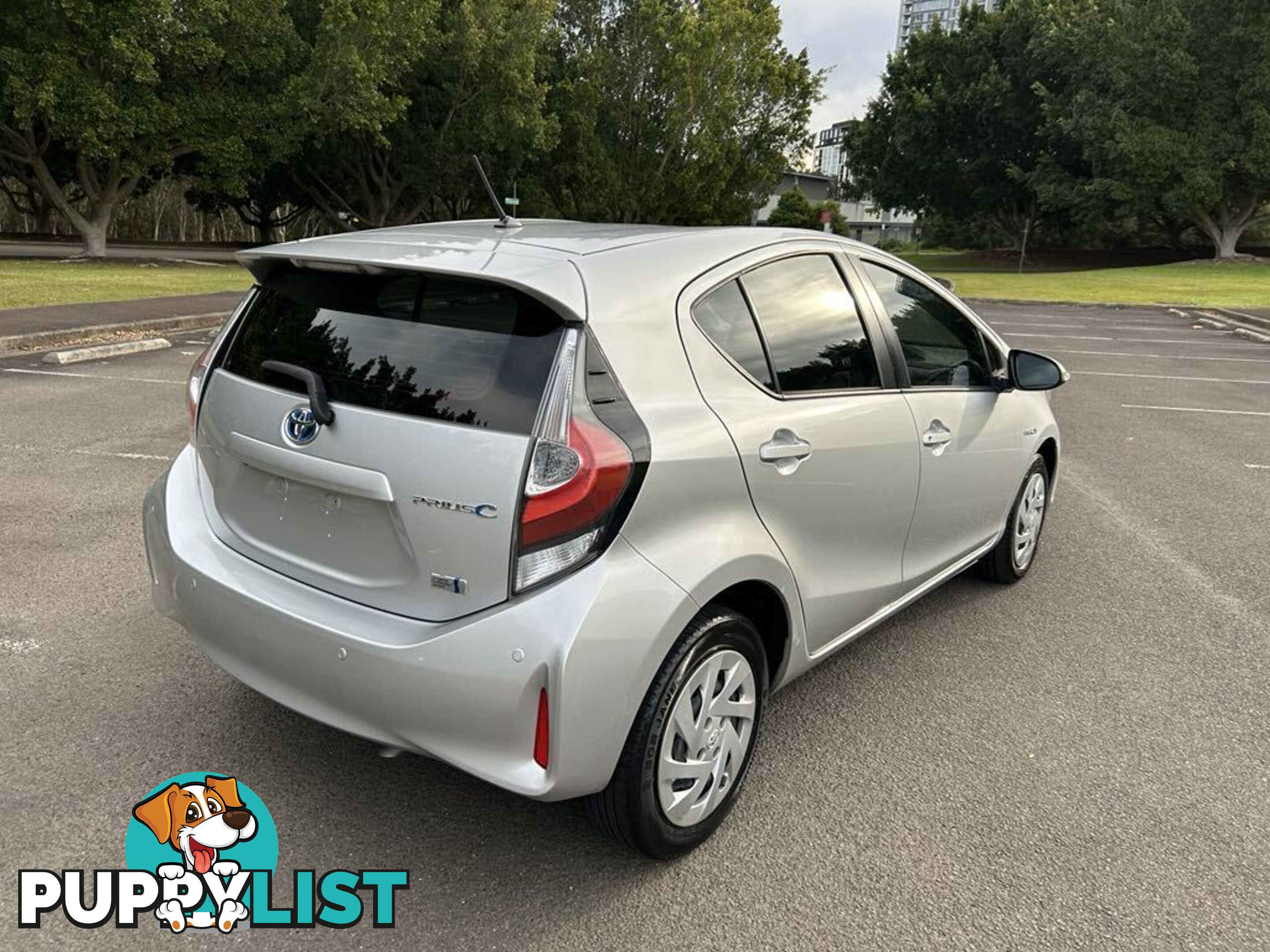 2018 Toyota Prius c Hatchback Automatic