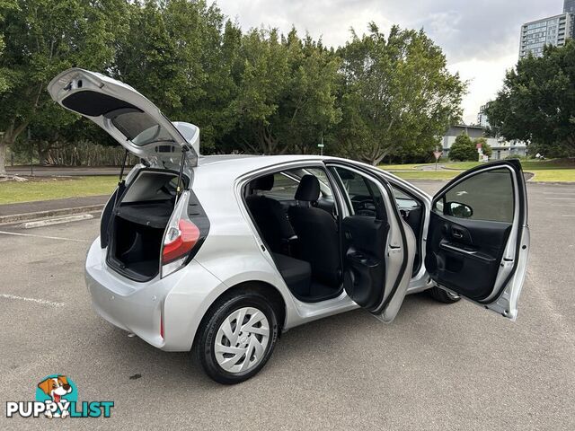 2018 Toyota Prius c Hatchback Automatic