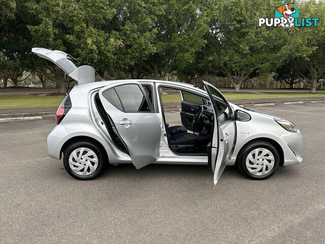 2018 Toyota Prius c Hatchback Automatic