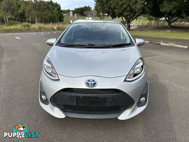 2018 Toyota Prius c Hatchback Automatic