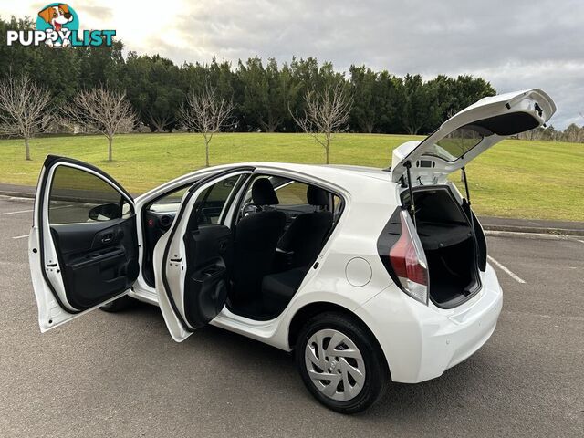2016 Toyota Prius c NHP10R MY15 Hybrid Hatchback Automatic