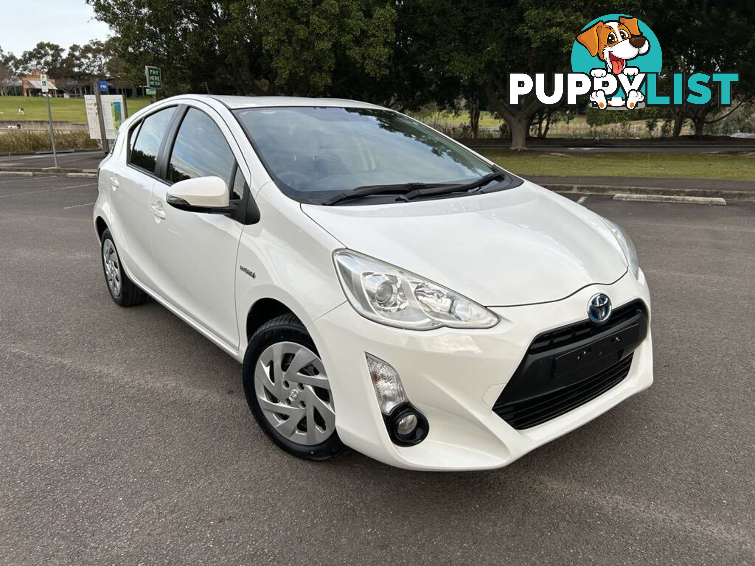 2016 Toyota Prius c NHP10R MY15 Hybrid Hatchback Automatic