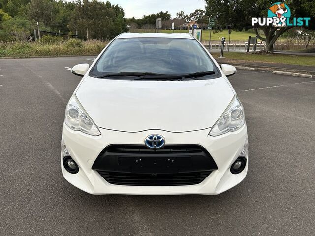 2016 Toyota Prius c NHP10R MY15 Hybrid Hatchback Automatic
