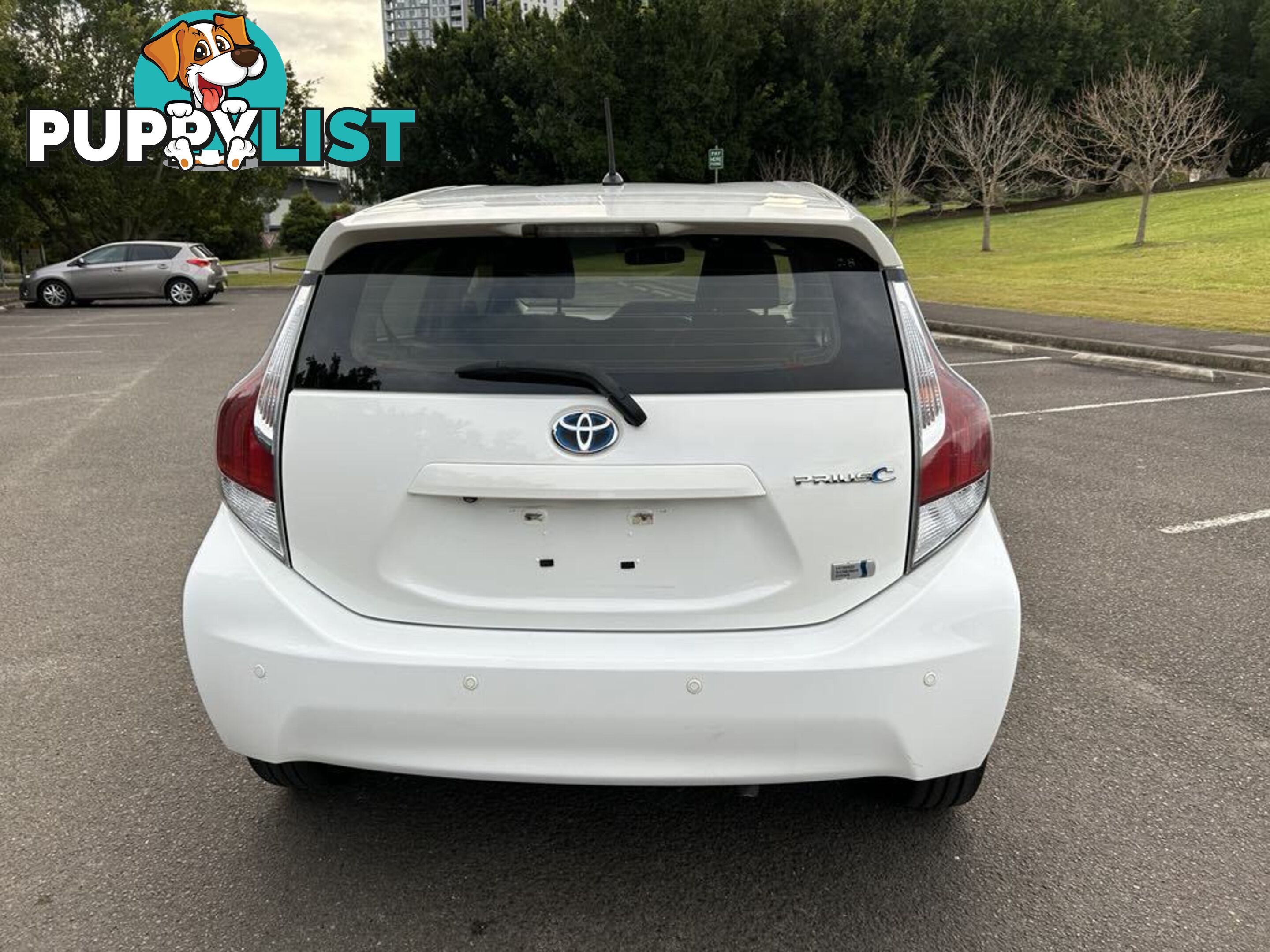 2016 Toyota Prius c NHP10R MY15 Hybrid Hatchback Automatic