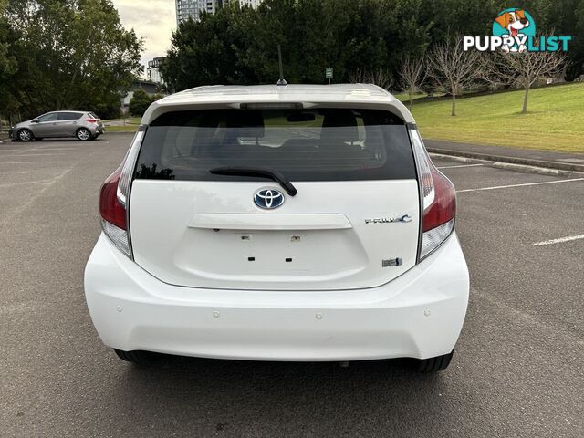 2016 Toyota Prius c NHP10R MY15 Hybrid Hatchback Automatic