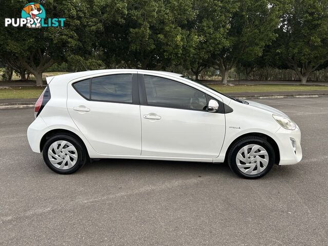2016 Toyota Prius c NHP10R MY15 Hybrid Hatchback Automatic