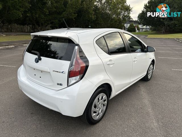 2016 Toyota Prius c NHP10R MY15 Hybrid Hatchback Automatic