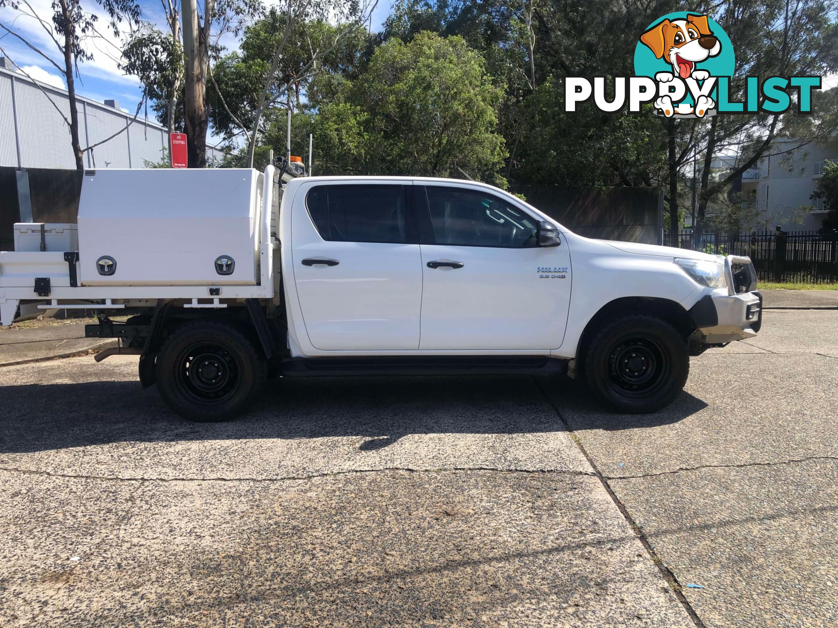 2018 Toyota Hilux GUN126R MY19 UPGRADE SR (4x4) Cab Chassis Tray Back Ute Automatic