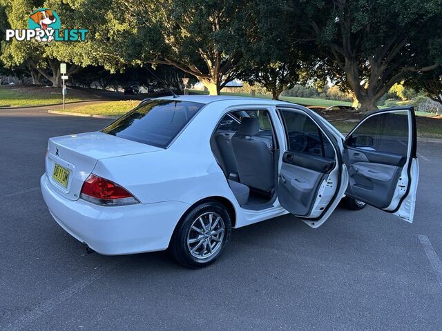 2004 Mitsubishi Lancer CH ES Sedan Automatic