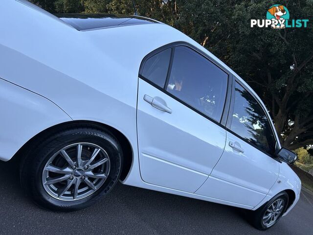 2004 Mitsubishi Lancer CH ES Sedan Automatic