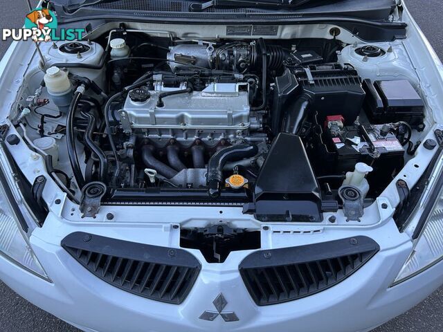 2004 Mitsubishi Lancer CH ES Sedan Automatic