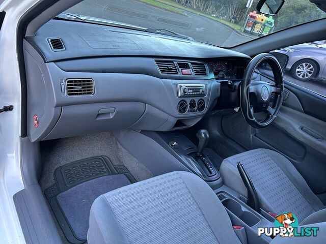 2004 Mitsubishi Lancer CH ES Sedan Automatic