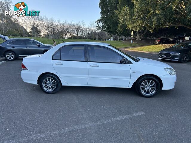 2004 Mitsubishi Lancer CH ES Sedan Automatic