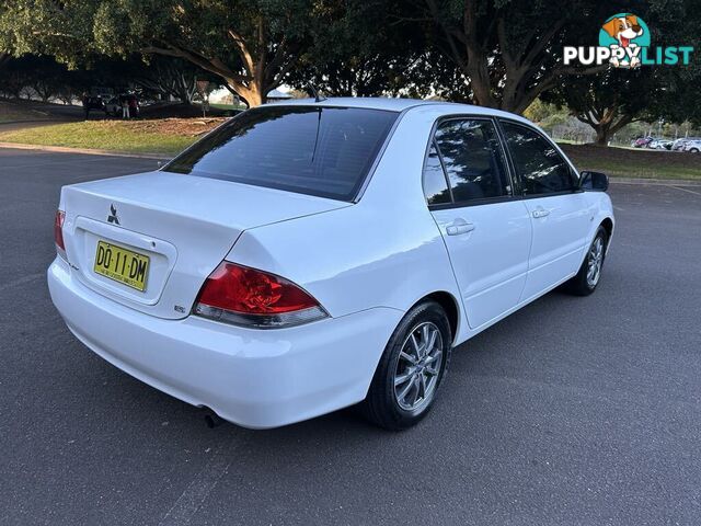 2004 Mitsubishi Lancer CH ES Sedan Automatic