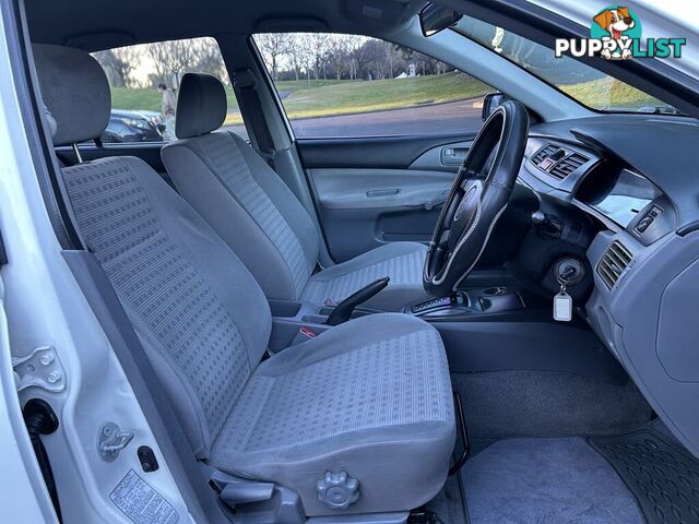 2004 Mitsubishi Lancer CH ES Sedan Automatic
