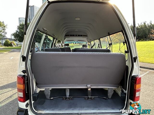 2002 Toyota Hiace LH184R COMMUTER 3.0 Litre Diesel 14 Seater People Mover 5 Speed Manual