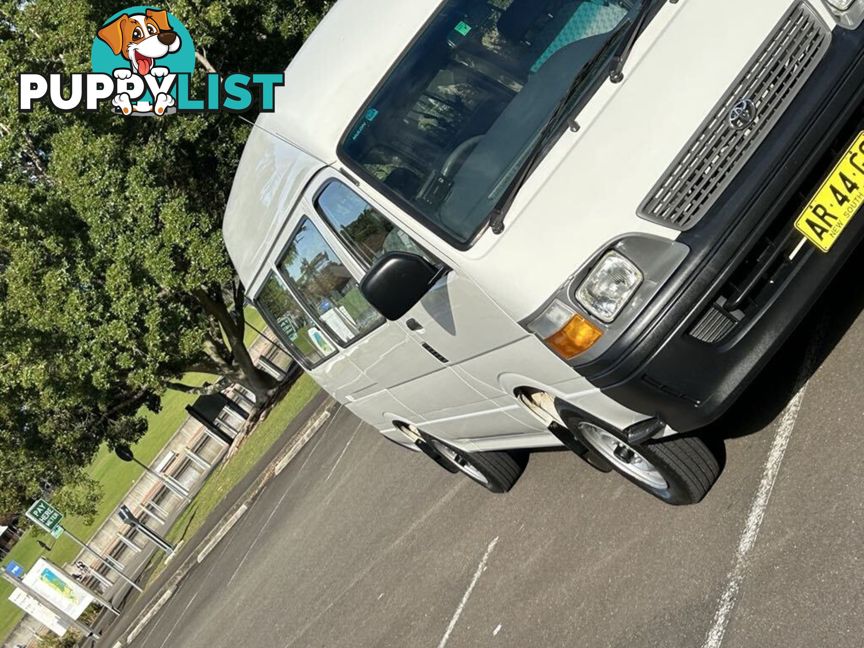2002 Toyota Hiace LH184R COMMUTER 3.0 Litre Diesel 14 Seater People Mover 5 Speed Manual