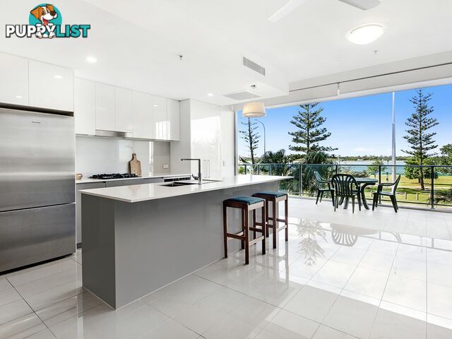 203/378 Marine Parade LABRADOR QLD 4215