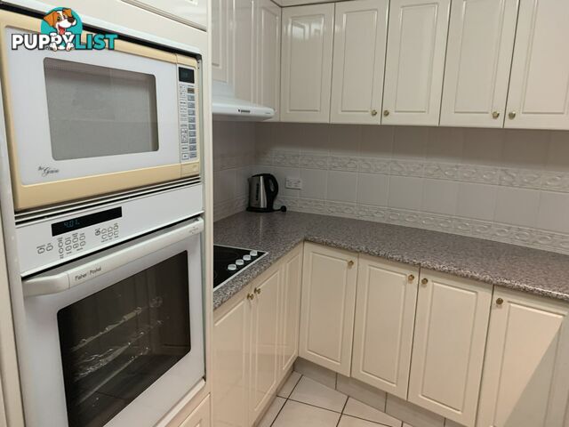 2213/24-26 Queensland Avenue BROADBEACH QLD 4218