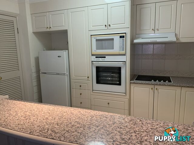 2213/24-26 Queensland Avenue BROADBEACH QLD 4218