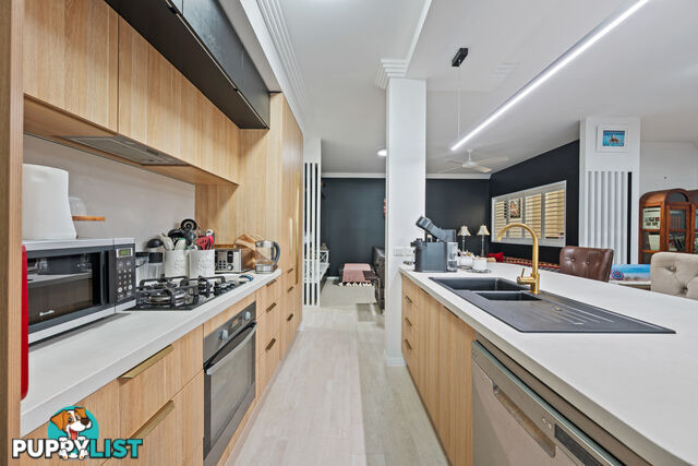 4/8 Parnoo Street SURFERS PARADISE QLD 4217