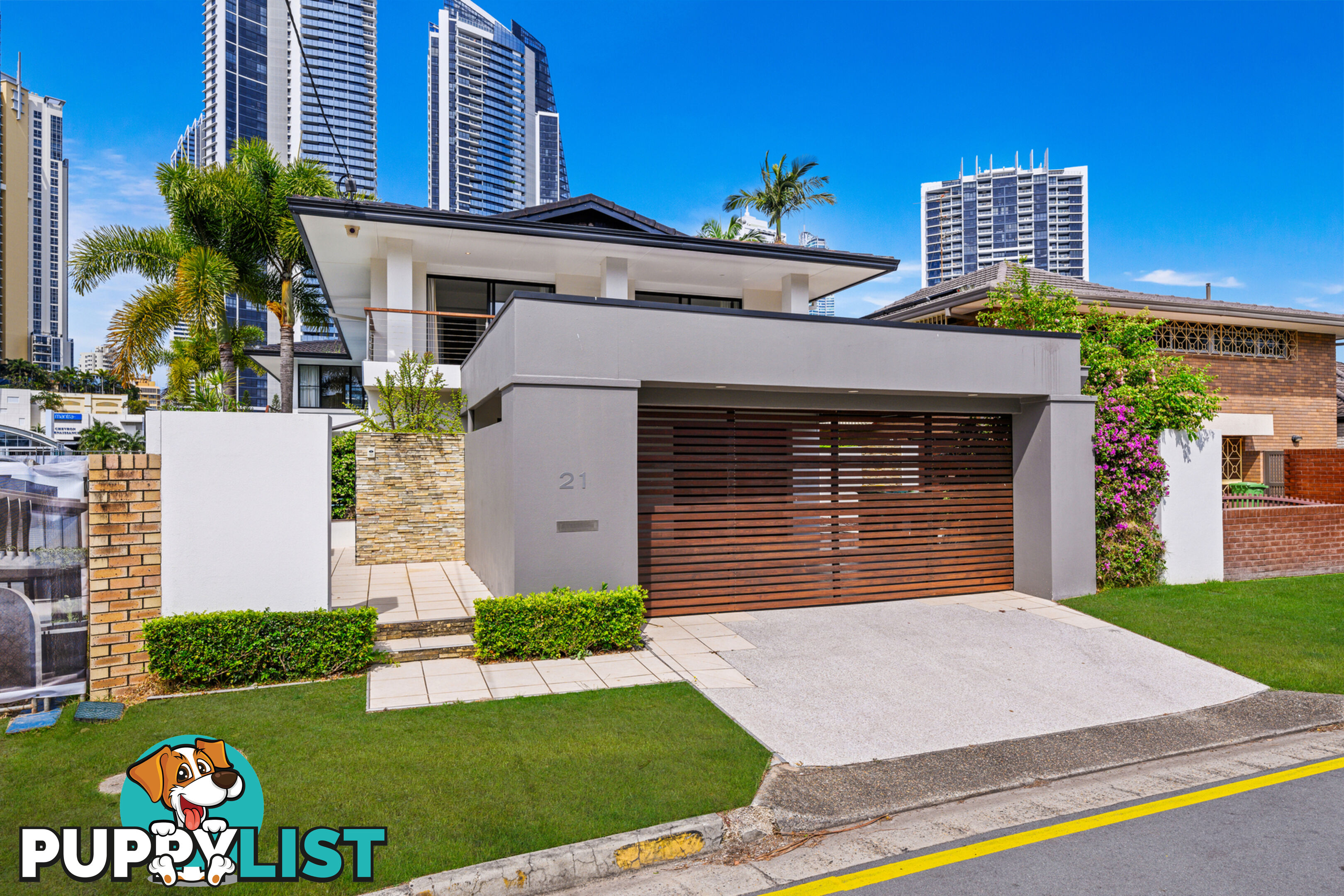 21 Tarcoola Crescent SURFERS PARADISE QLD 4217