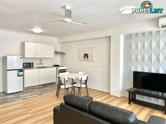 Unit 210/3155 Surfers Paradise Boulevard SURFERS PARADISE QLD 4217