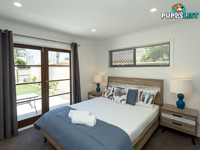 3 Purli Street SURFERS PARADISE QLD 4217