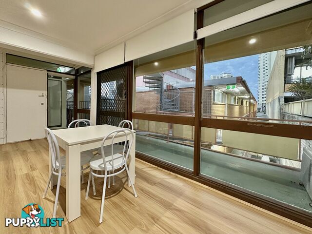 206/3155 Surfers Paradise Blvd SURFERS PARADISE QLD 4217