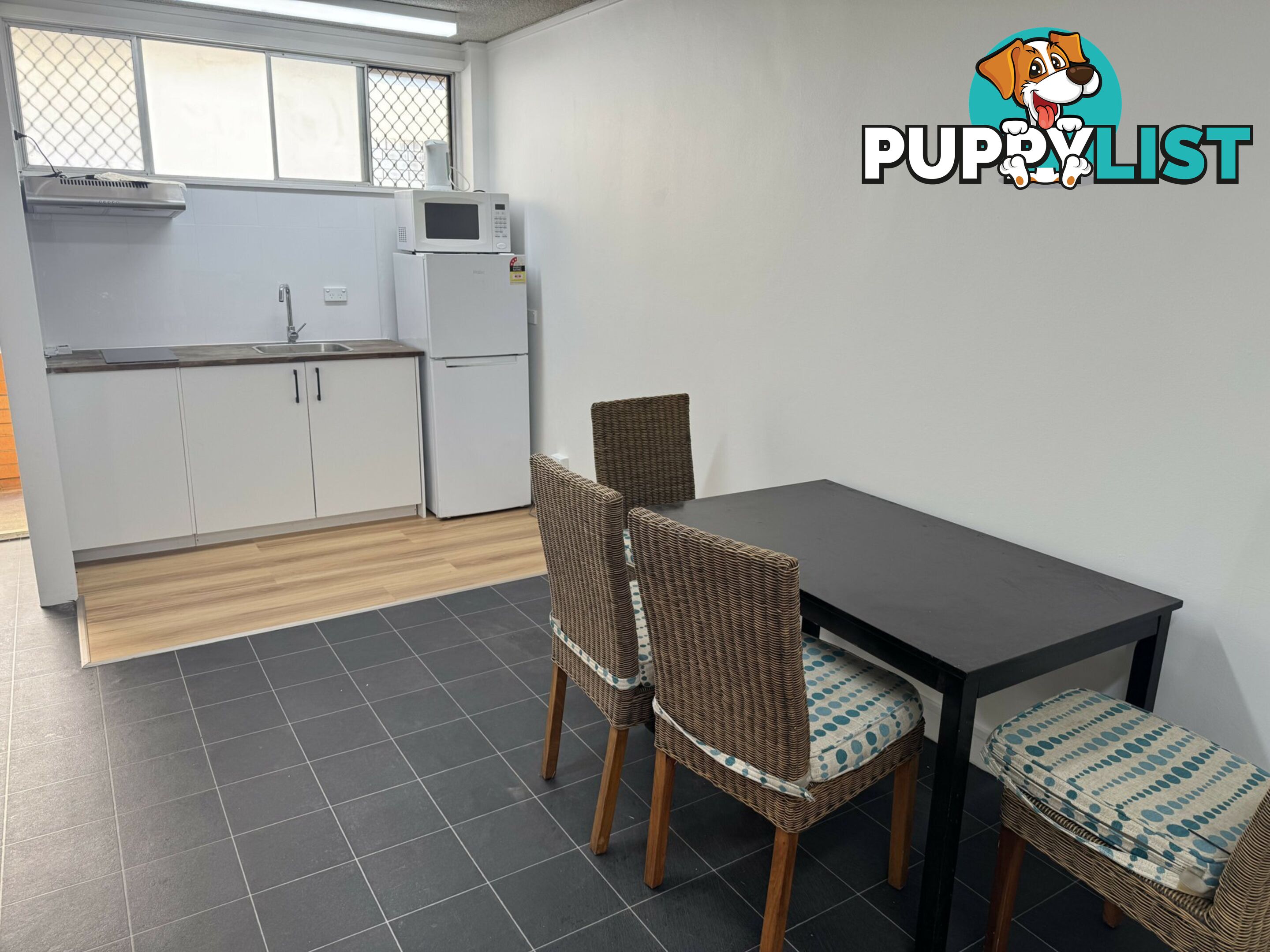 Unit 204/3155 Surfers Paradise Boulevard SURFERS PARADISE QLD 4217
