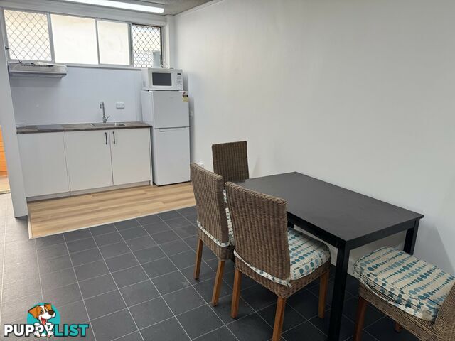 Unit 204/3155 Surfers Paradise Boulevard SURFERS PARADISE QLD 4217