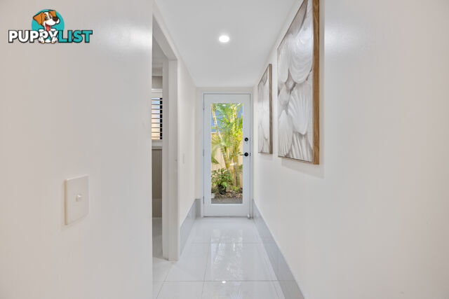 48 Christina Ryan Way ARUNDEL QLD 4214