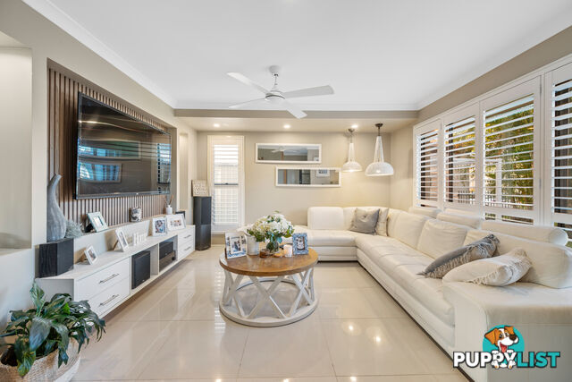 48 Christina Ryan Way ARUNDEL QLD 4214