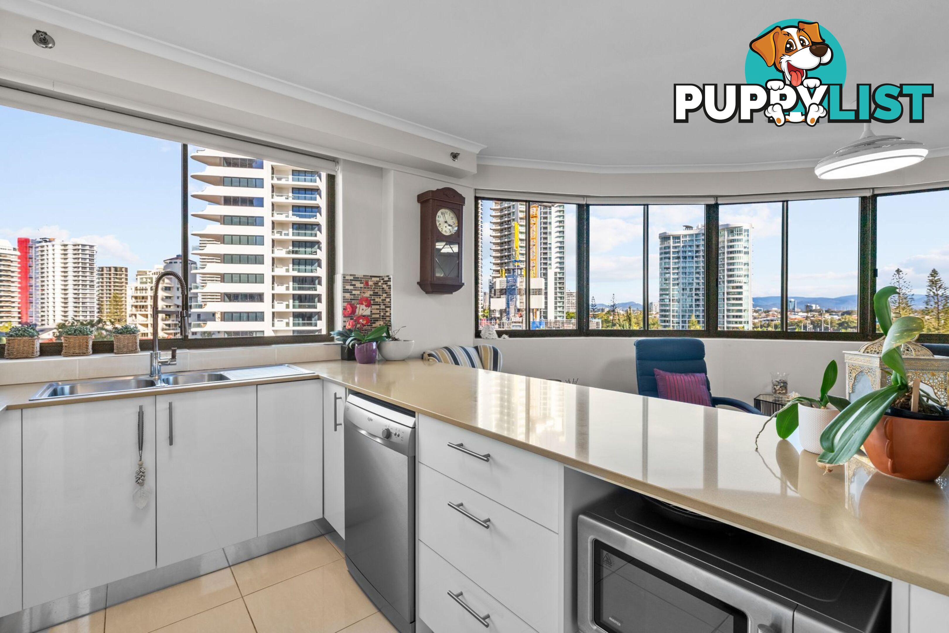 31/29-39 Woodroffe Avenue MAIN BEACH QLD 4217