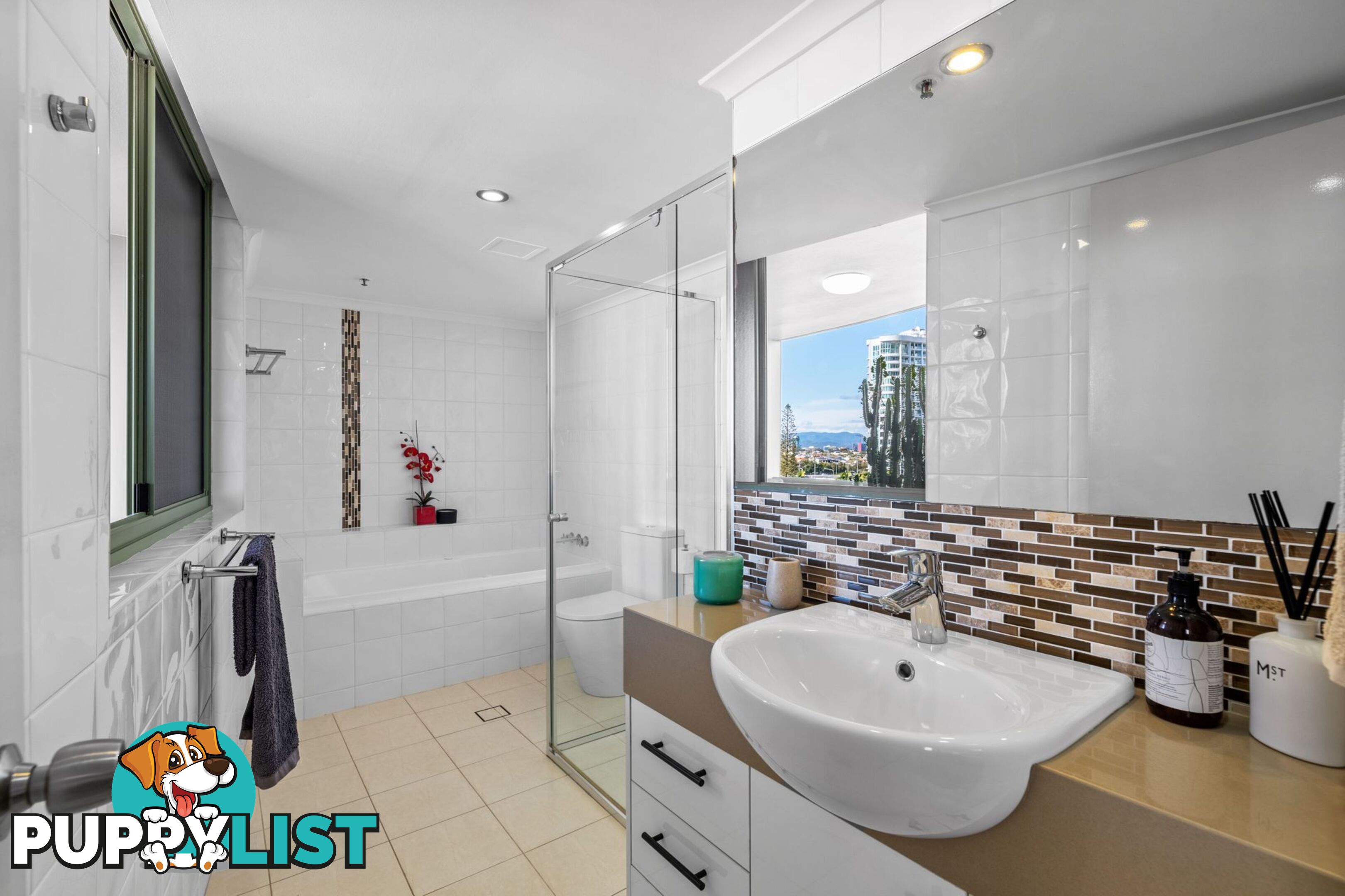 31/29-39 Woodroffe Avenue MAIN BEACH QLD 4217