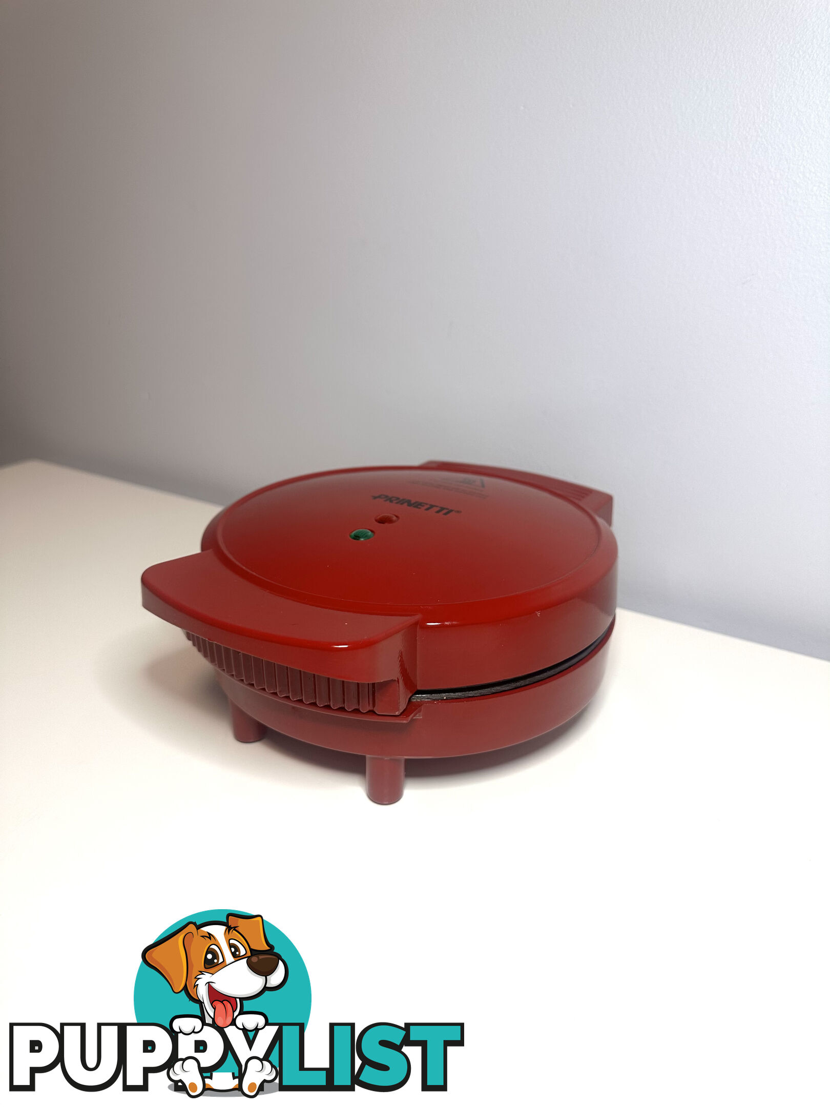 Doughnut Maker In Pristine Condition (Cheap)