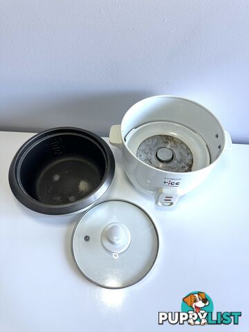 Rice Cooker Great Condition (Affordable Price)