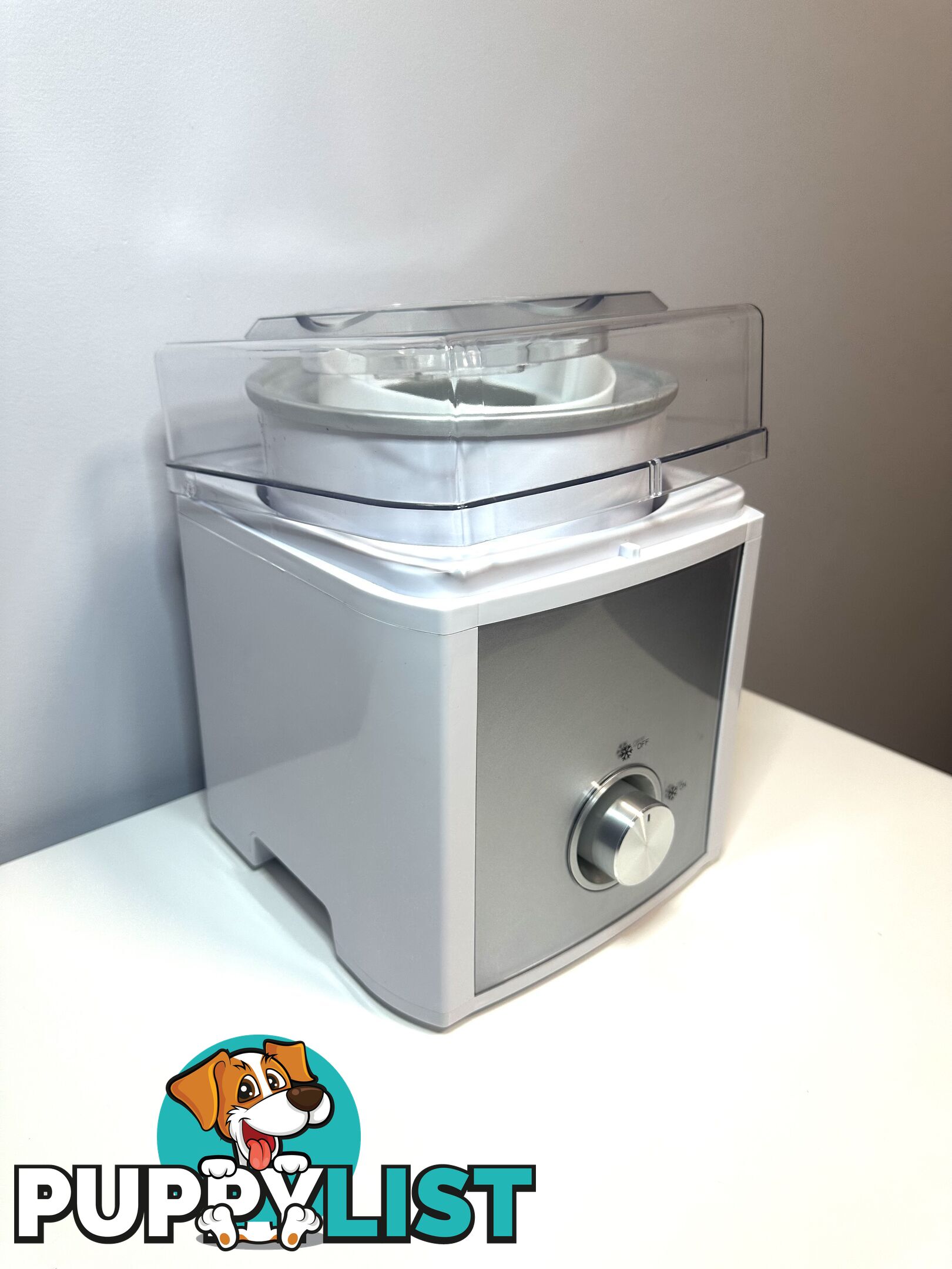 Ice Cream Maker Great Condition (Deal)