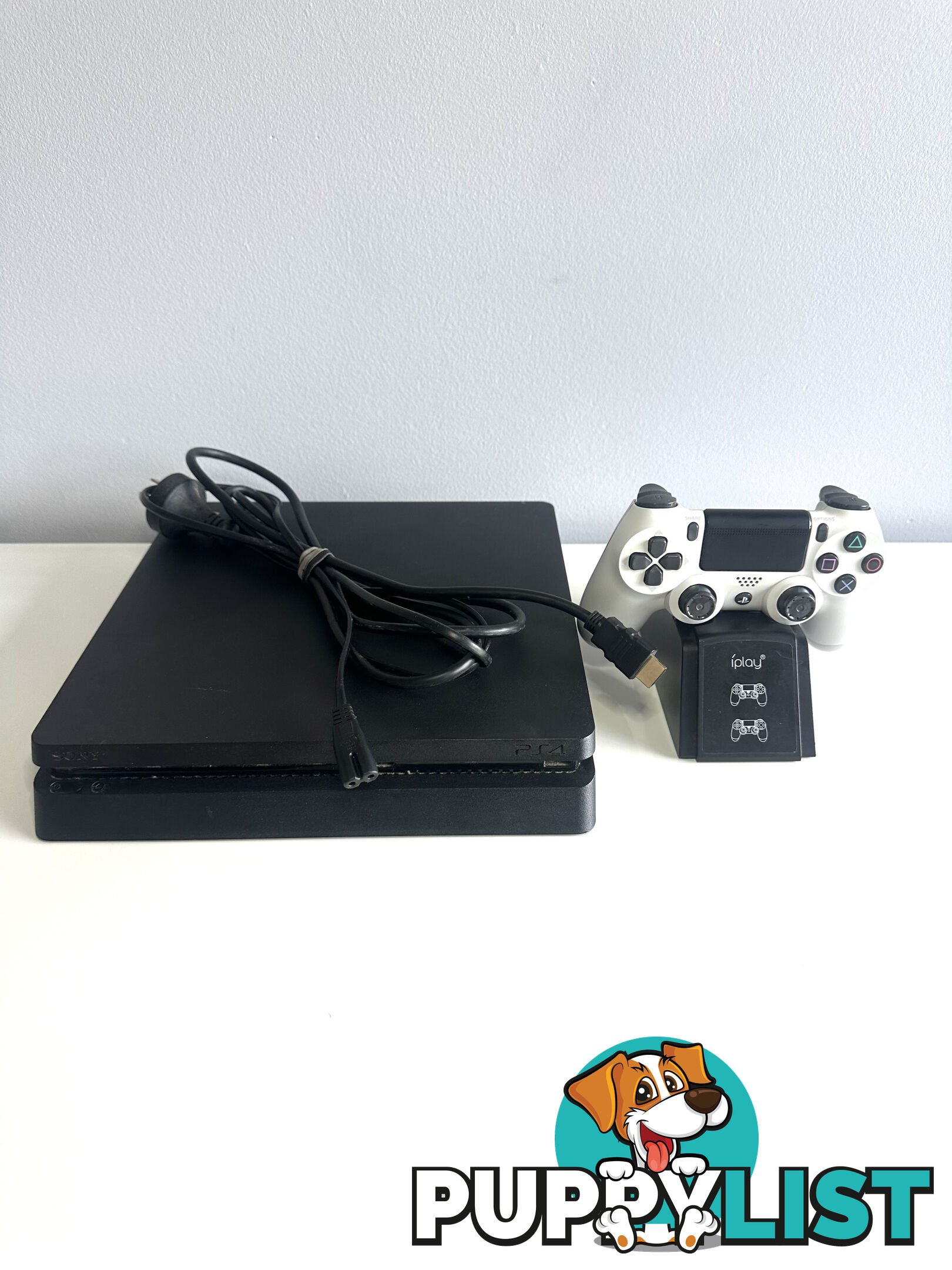 PS4 Slim 1TB + Extras Great Shape Gone Soon