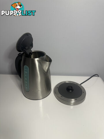 Affordable Kettle In Great Shape