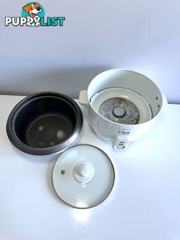 Rice Cooker Great Shape Pickup For Today Only